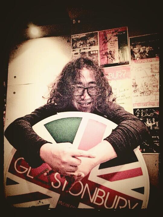 glastonbury09's tweet photo. 글래스톤베리인천.4주년 기념공연
11월15일 금 밤8시
블랙매디슨
블루니어마더
미씽루씰
4헤르츠
나비맛
11월16일 토 밤7시
투데이투모로우
임정훈
24일
신포동블루스
서울블루즈
감사합니다.
열심히 하겠습니다. http://t.co/rkD4scbAQy