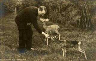CharliSeen's tweet photo. Para que luego digais que Hitler era malo.. http://t.co/V14sC7t3Iv