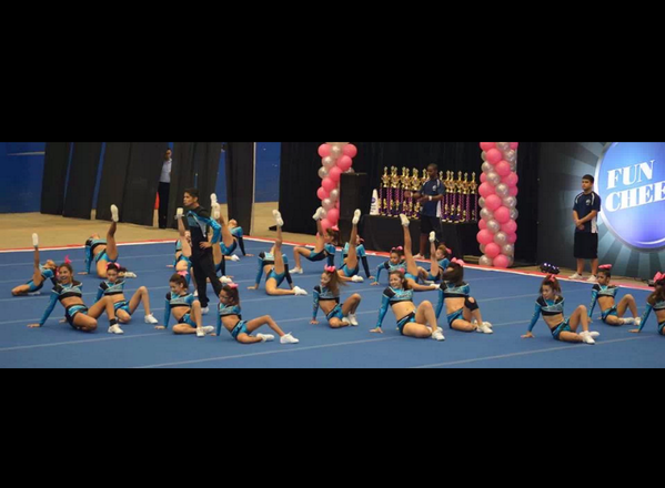 lorri_nicolee's tweet image. and boom. #endingpose #compition #winners