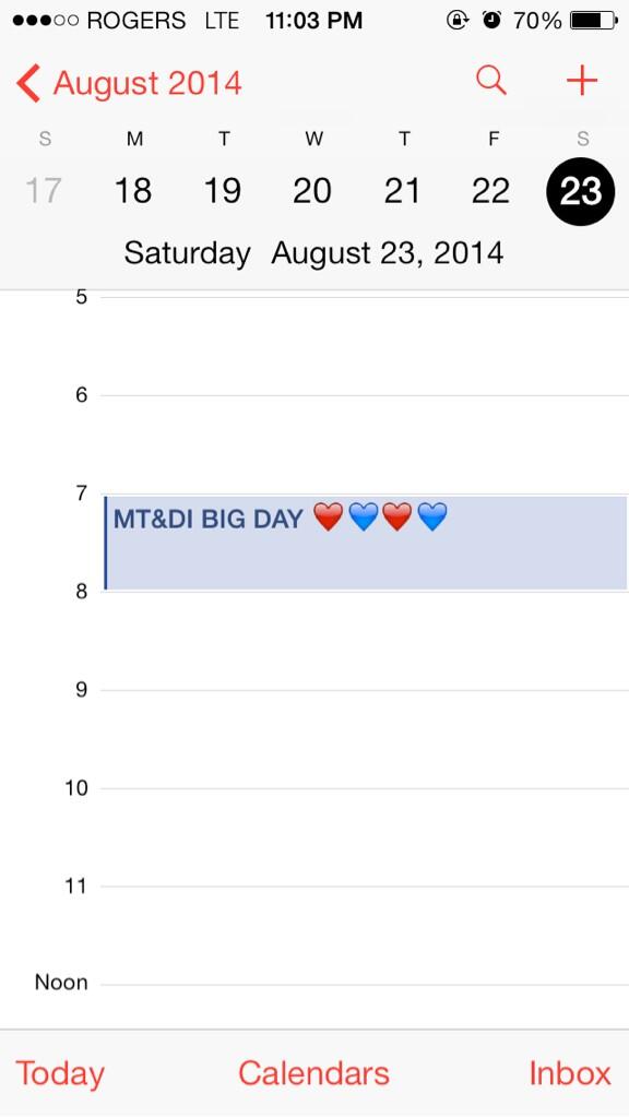 alessiaaf's tweet photo. Let the countdown begin #bestcouple #noonebetter @m_tavs @David_Iap http://t.co/CgMBjl1tlO