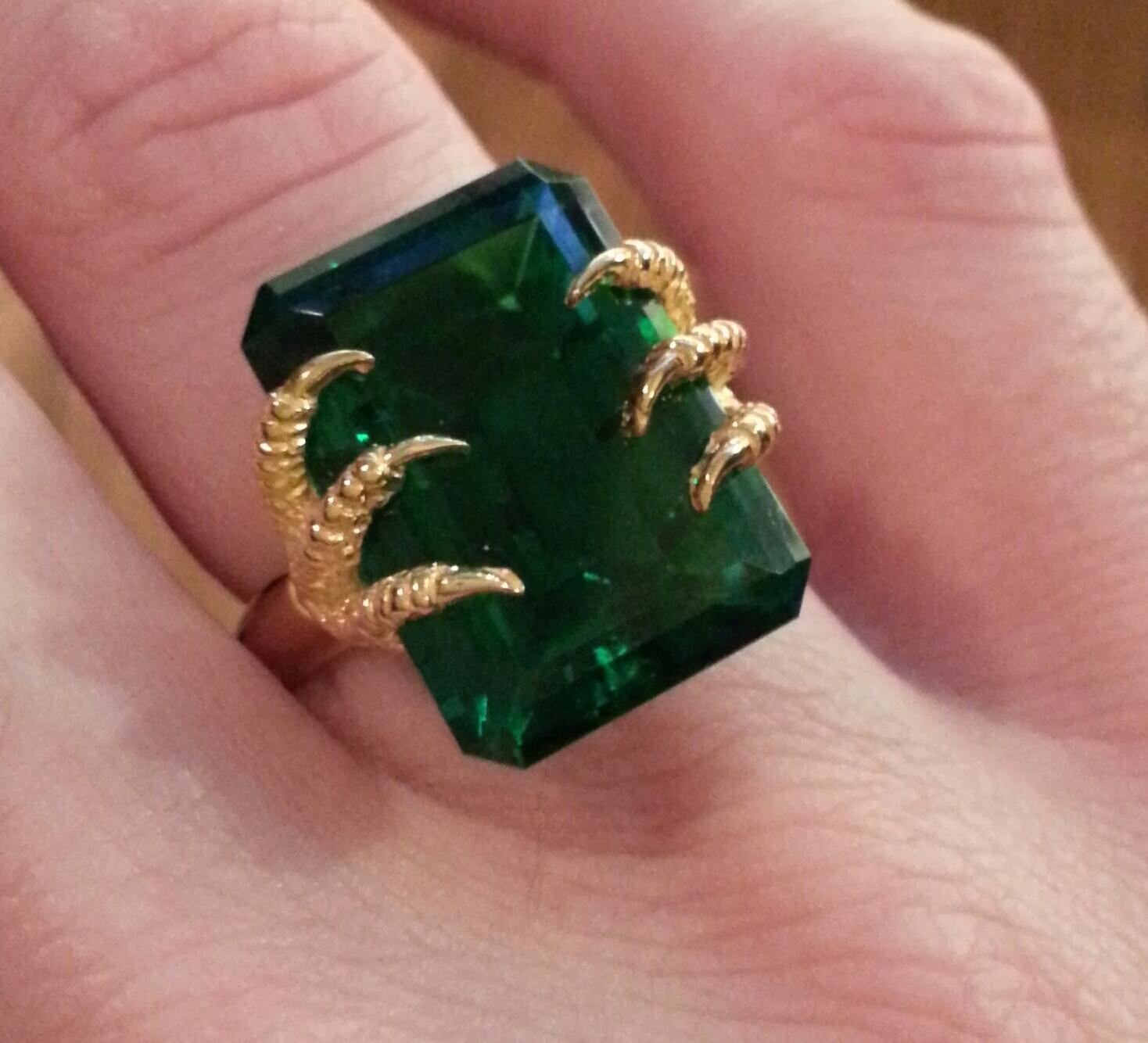 Mejuri emerald ring deals