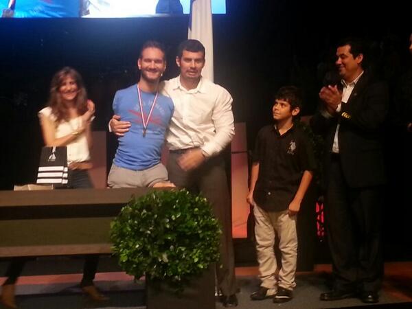 HugoRamirezANR's tweet photo. Nick Vujicic declarado Visitante Ilustre! Se Merece! http://t.co/ANdzezx5Dr