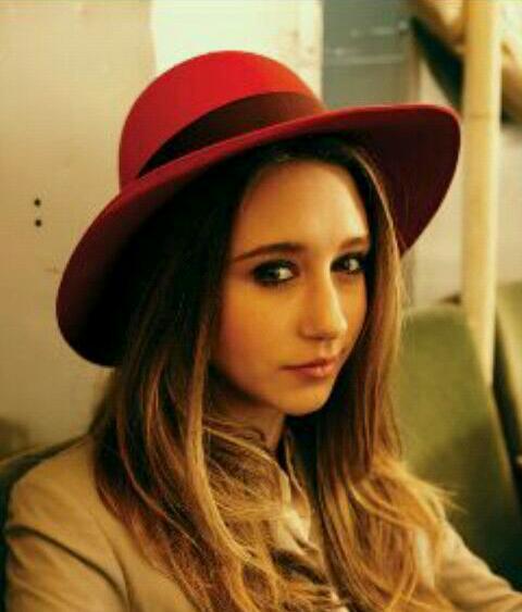 литтл каприз feet. пригласительные на день рождение девочки 1 год. She cute. ли чжи ын iu. юкён elris.