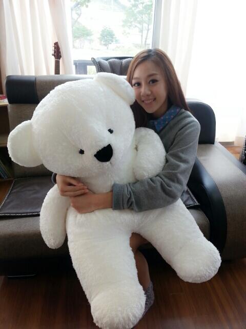 BWvkSDMIcAEyVrf.jpg:large