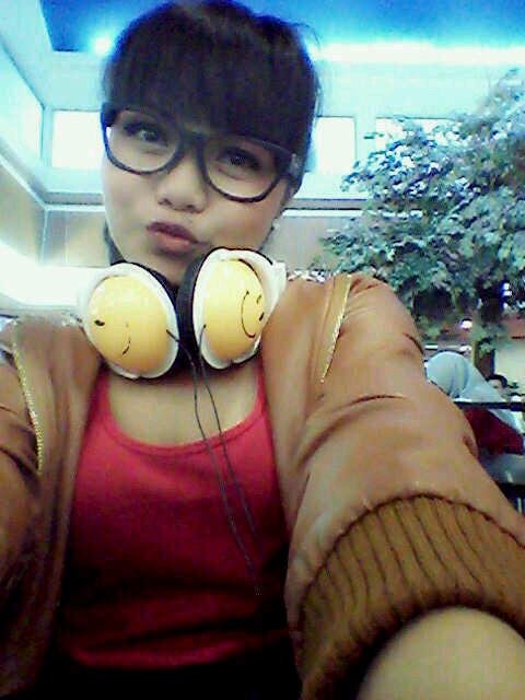 Cw'n jb di ptk .. Unyu bgt yee ..  <a href="/bigaeroplaner/">Mr J_B</a> <a href="/tyo_javaa/">ananto</a> <a href="/neohangel/">angel neoh</a> @aamdotkom <a href="/hallay_dw/">Helly Hella</a>