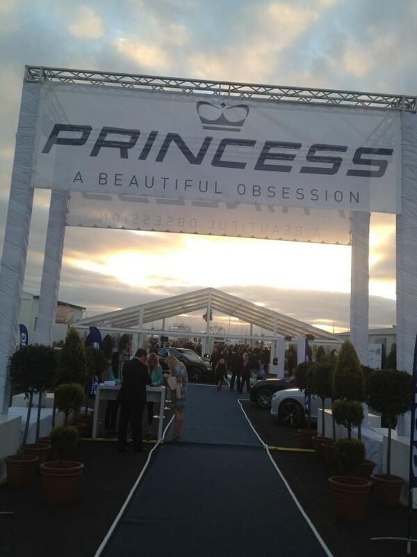 Dibauwenssocial's tweet image. Joining the #yachterati #primcess