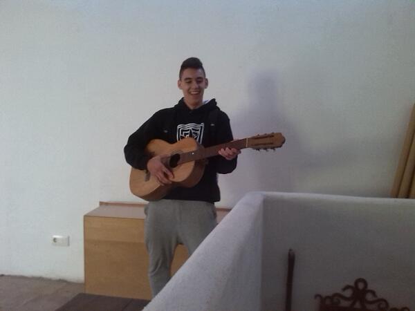 BrosetaJavi's tweet image. Jajajajaajajj en el museo de locuras jajaja con @AdriBros19 y @RaulFoios