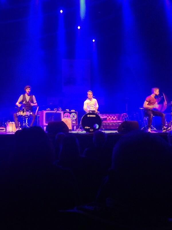 Ruudstra's tweet image. Na en zware dag gister toch nog leuk afgesloten met @VanVelzenMusic #geweldige show