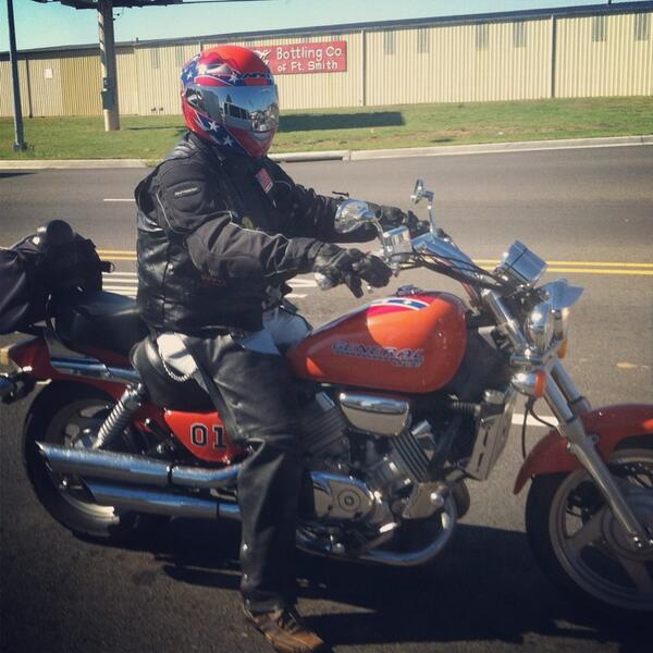 general lee motorcycle helmet Troy Designs GP Pintura personalizada general Lee! Curtiu?