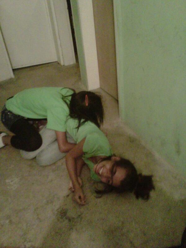 Lunalu_'s tweet photo. @_lamasperdida ESE MOMENTO V-I-E-J-O PERO B-O-N-I-T-O  ♥ http://t.co/VNpYwf4dWV