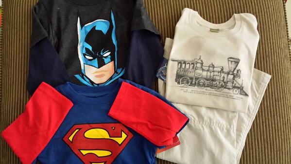 SweetPeaBox's tweet image. Our bag came today and while I like the items my boys wish they were switched between the two of them. LOL