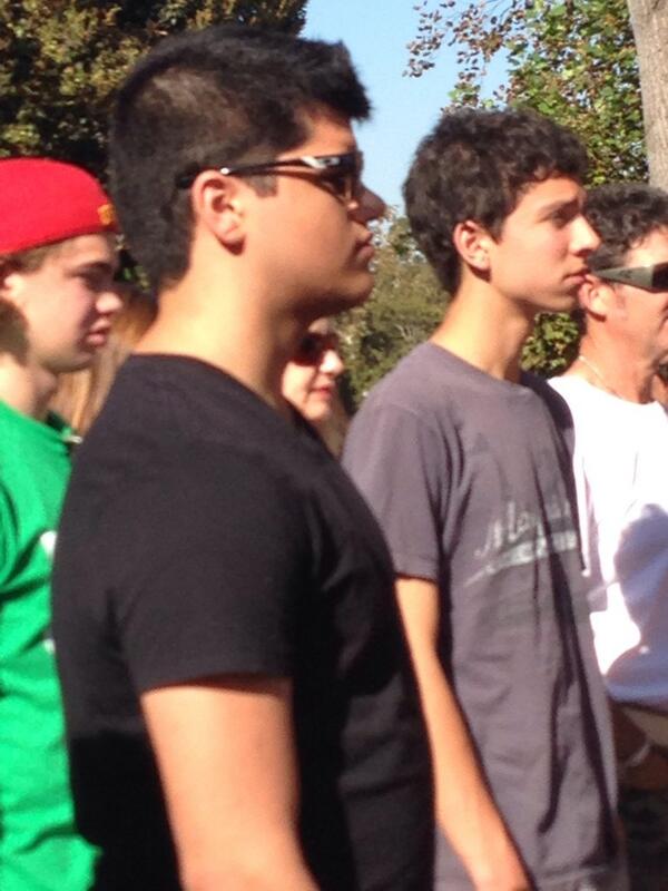 j on twitter taylor lautner on my usc tour http t co 7vitvea92a