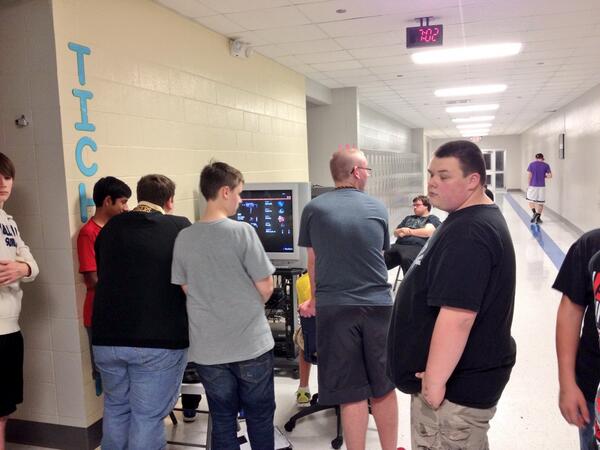 ClintonTSA's tweet image. Clinton High School's strongest players at the Call of Duty tournament during the TSA LAN Party! Great time!