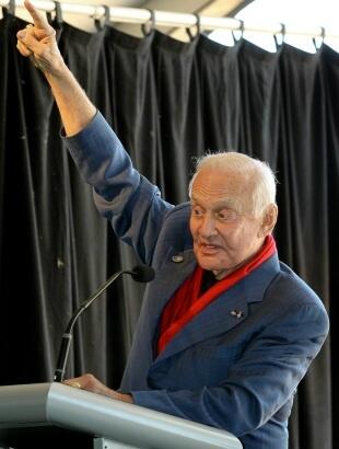 The 10 Best Pictures of Buzz Aldrin Pointing At Something: #4