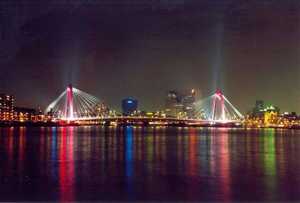 pejz05's tweet photo. @traveIing Rotterdam,the Netherlands http://t.co/Khz9m4BRtK