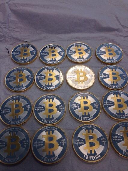 casascius's tweet photo. This is what I have had done to most of my remaining 2013 1oz 1btc stock! http://t.co/cf0qRfnMFw