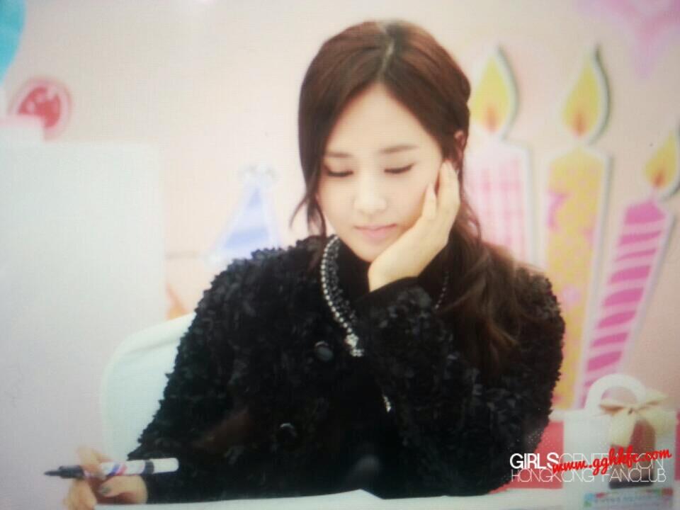 [PIC][01-11-2013]SNSD xuất hiên tại buổi fansign "Lotte Department Store 34th Anniversary Party" vào chiều nay BX-FvCwCIAAmXe_