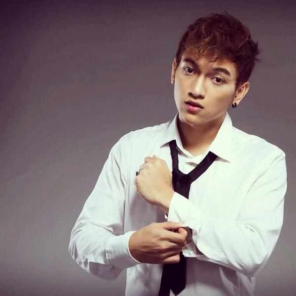 Hidup sebuah perjuangan, jangan berhenti bersyukur dan berbuat baik untuk semua¨selamat sore menjelang malam guys :)