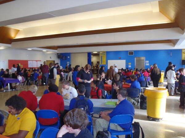 VinalTech's tweet image. We had a great &quot;Mix it Up&quot; lunch yesterday with freshmen. They got to know many of their classmates better.