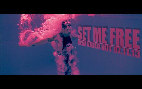 OpenForFunband's tweet image. OUR NEW VID. OF THE SONG "SET ME FREE" WILL BE OUT NOV.07!!!! DIRECTED BY MAX VALERIO, CINETIKA STUDIO