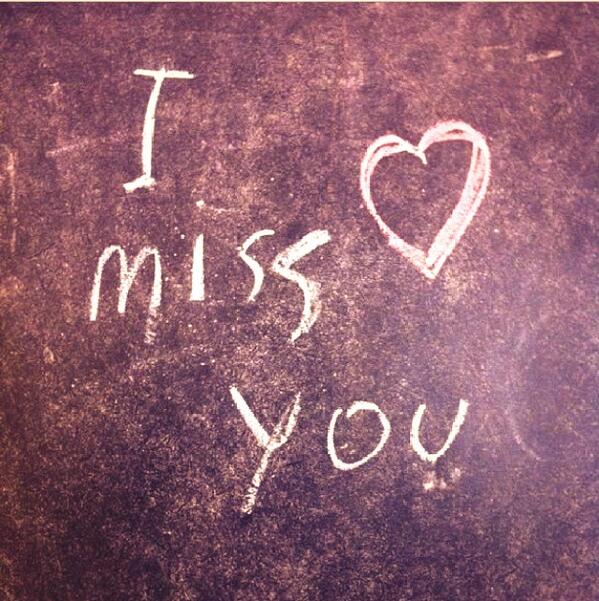 maideralvarez's tweet photo. Buenosss diassss!!!! Y miss you ❤️❤️❤️❤️ http://t.co/1gry9nOwFu