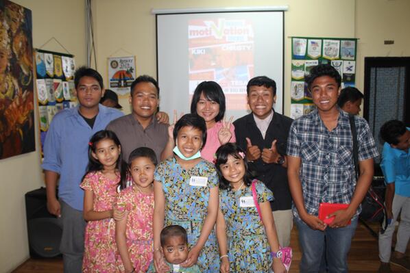 Hay Rotaractor, ini kegiatan yg di adain ama sodara kita Rac Renon, motivation chirity concert u/ anak kangker