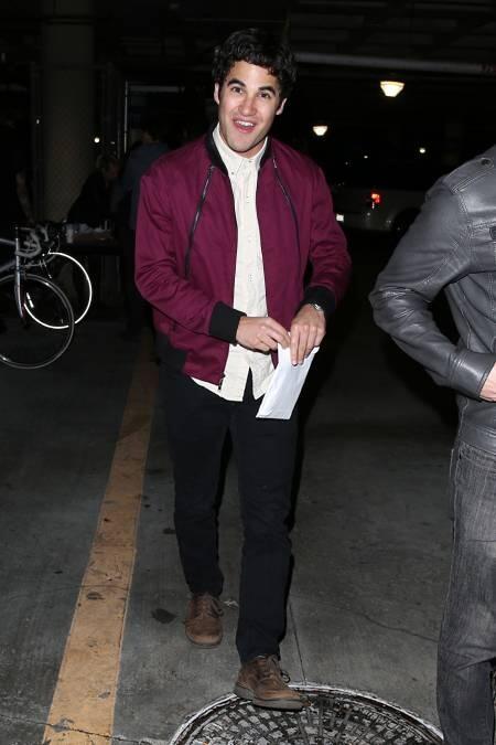 SupporDarren's tweet image. Darren Criss at Kanye West's concert (October 28, 2013) Pic #1