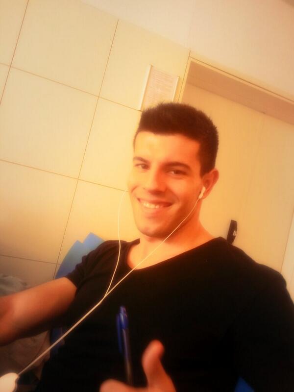 alextrujii's tweet photo. Estudiando #amuerte #biblio #allday http://t.co/XP0Mdwk5FO