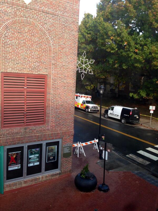 cvilleera's tweet image. View from @ProbeInc - @billclinton @TerryMcAuliffe #cville @cvilleparamount @NewsplexPromo bit.ly/Hf2y8c