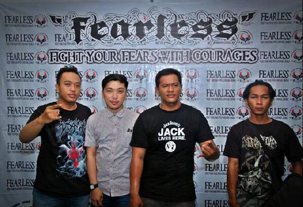 Ada yg kangen dgn qt? Nih qt share foto pas main di #FEARLESS_2013 minggu lalu Cc : <a href="/DND_EO/">Dis-Not-Des</a> thanks you!