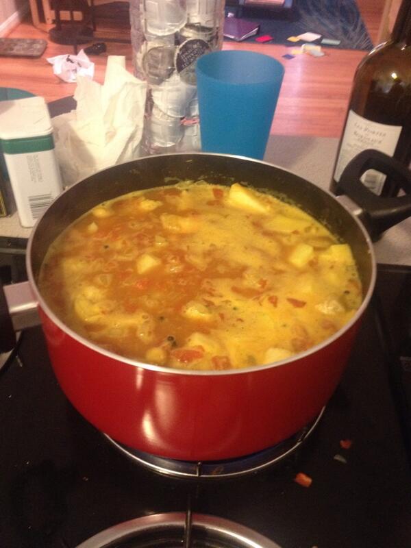Morganza91's tweet image. I think I need a bigger pot for future curry making . #cookingexperiments