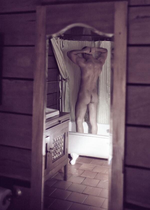 Angelopoulos_G's tweet photo. “@BoereSeun2: http://t.co/dddANqSXI0”
I would like to find him in my shower!”