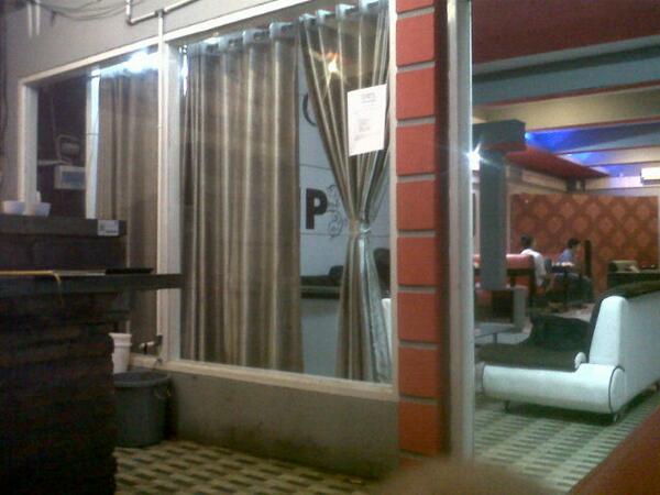 — VIP Cafe (Jln. Samudera)