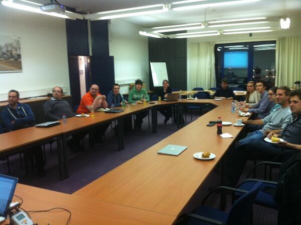 jhml's tweet image. wish I could attend! Godspeed @janvdp  RT @fneven: CoderDojo Hasselt coach meeting.  #coderdojobe