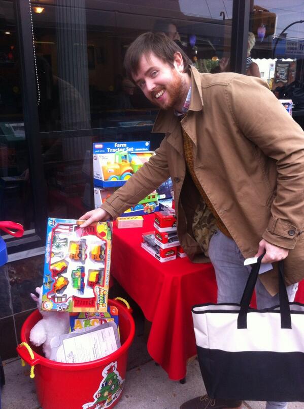 liam18dunphy's tweet photo. Hey guys get down to commercial and 3rd. There us the chance to donate toys on behalf of @freethechildren  #eastvan http://t.co/zPwaN4UErC