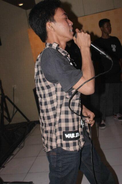 Ini si mas sepik <a href="/DoniRawkmadhon/">Joni Boi</a> #KabehDulur #RecycleAttack