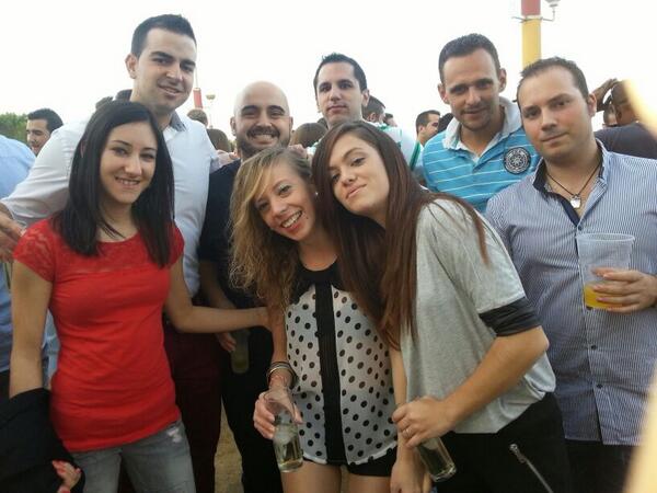 cristi_70's tweet photo. @lucia89cp  @merces92  @dastydj  @A_Javier_  @Arv7203 @dastydj  @carlosespejo88 http://t.co/PY44IO2atK