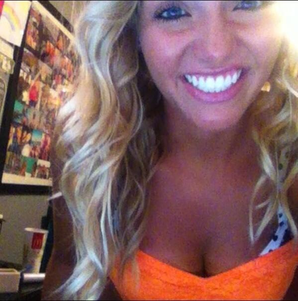 bryanmiles15's tweet photo. #wcw @kaileeann16 😍😍😘 http://t.co/qxZGFwPmtl