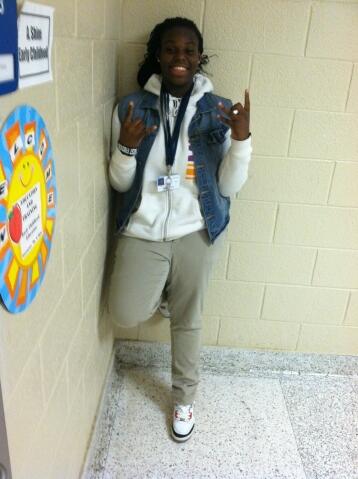 BallIs_MyLife23's tweet image. #Yesterday #CoolingInTheCorner #SkippingClass #NothingMajor !