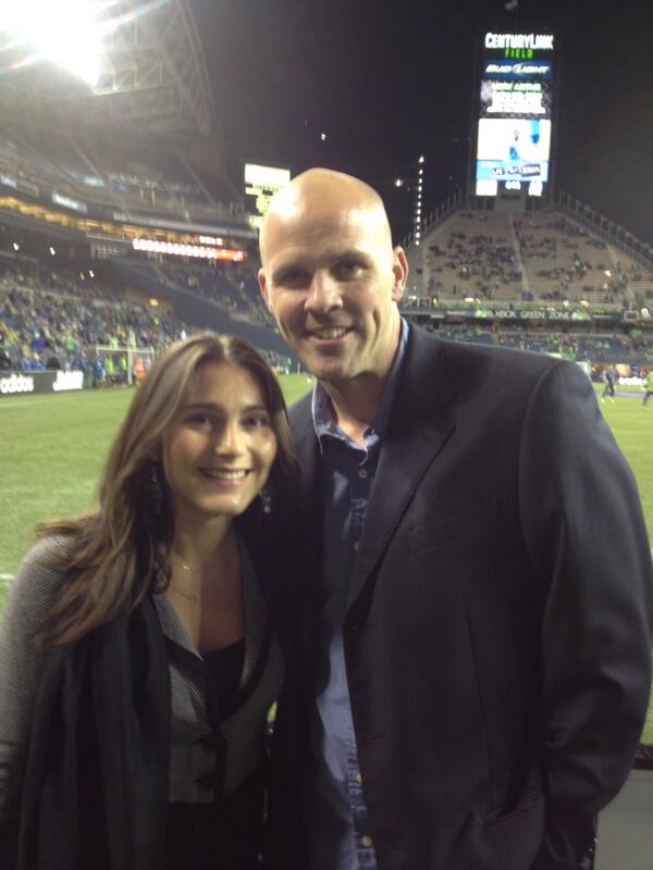 CraigWaibel's tweet photo. On field with Samantha doing a live hit for mls website! http://t.co/IzudGlhd54
