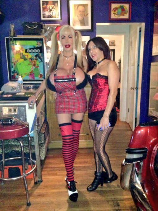 One for the road http://t.co/hToeXASgvu<a href="/tag/elizabethstarr"class="tags"><span>#elizabethstarr</span></a>