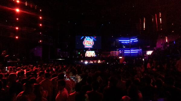 Now THIS is a party! <a href="/thecitycancun/">The City Nightclub</a> #Cancun #PartyHardwell