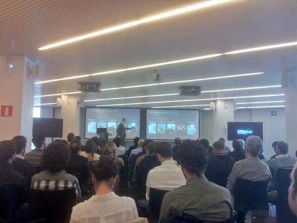 LaSalleTechnova's tweet image. Hoy en la sesión #internetofthings #SmashTech @Meri_Ferre @Mromeoegea