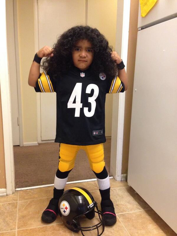 ddw1109's tweet photo. @DeionSanders check out my boy http://t.co/ivR5pLE1sn