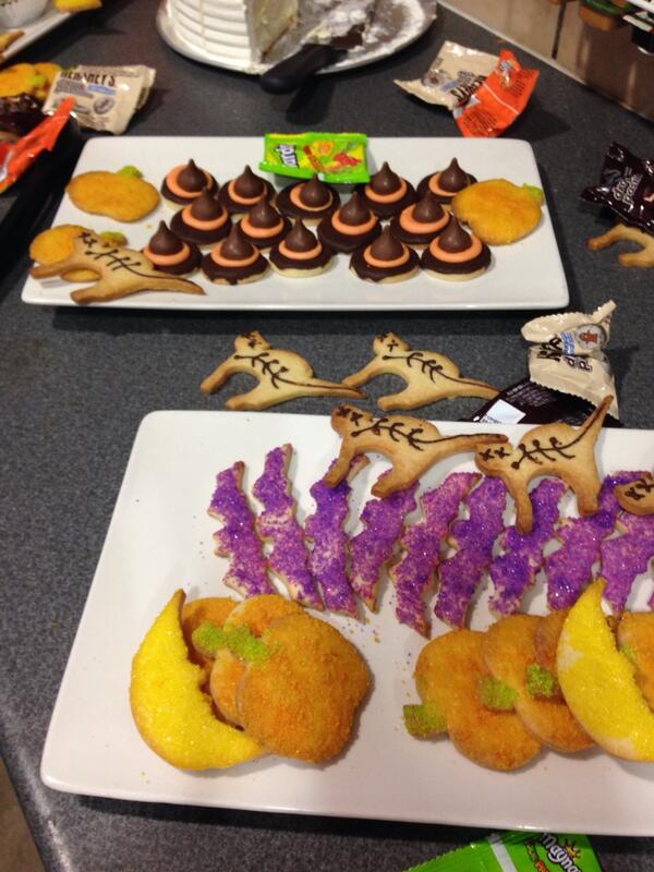 largabaffin's tweet photo. Lots of Treats at Larga Baffin today. http://t.co/bu8F9IIGp1