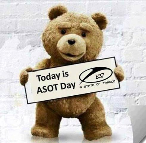 cesar9hee's tweet image. "@astateofsundays: #ASOT637 http://t.co/Y19mx3OQst"
