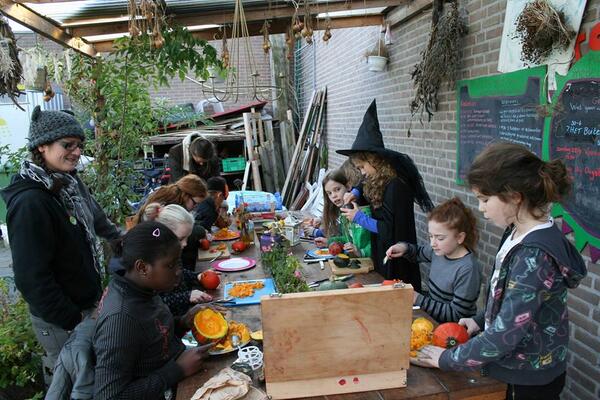 Pompoenhalloweenfeest in de Graafse Hof! Lekkere soep hoor! #pompoen #halloween #graafsehof