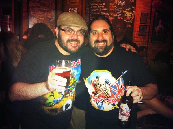 trooperbeerbr's tweet photo. Fabio Andreoli e Botto, no lançamento da TROOPER no RJ. Up the TROOPERS! http://t.co/q8fU49jkRZ