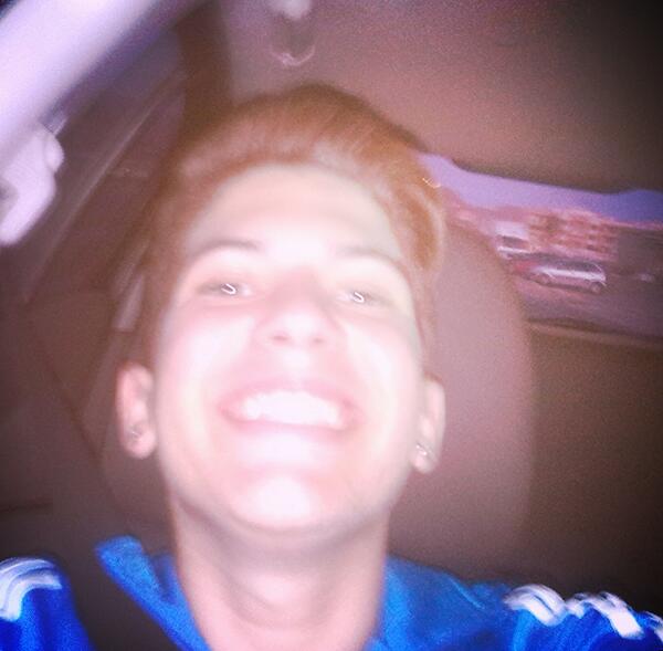jesusmateoc's tweet photo. Una de Condomina con @Gloriimateo86 8P http://t.co/W9nvvQKbxI