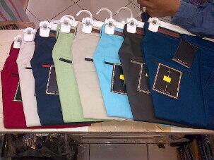 TShijab's tweet photo. Zaraa man pendek ,only 80k ;) http://t.co/slLtG1o7cx